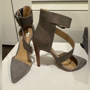 Joe’s Gray Suede Heels